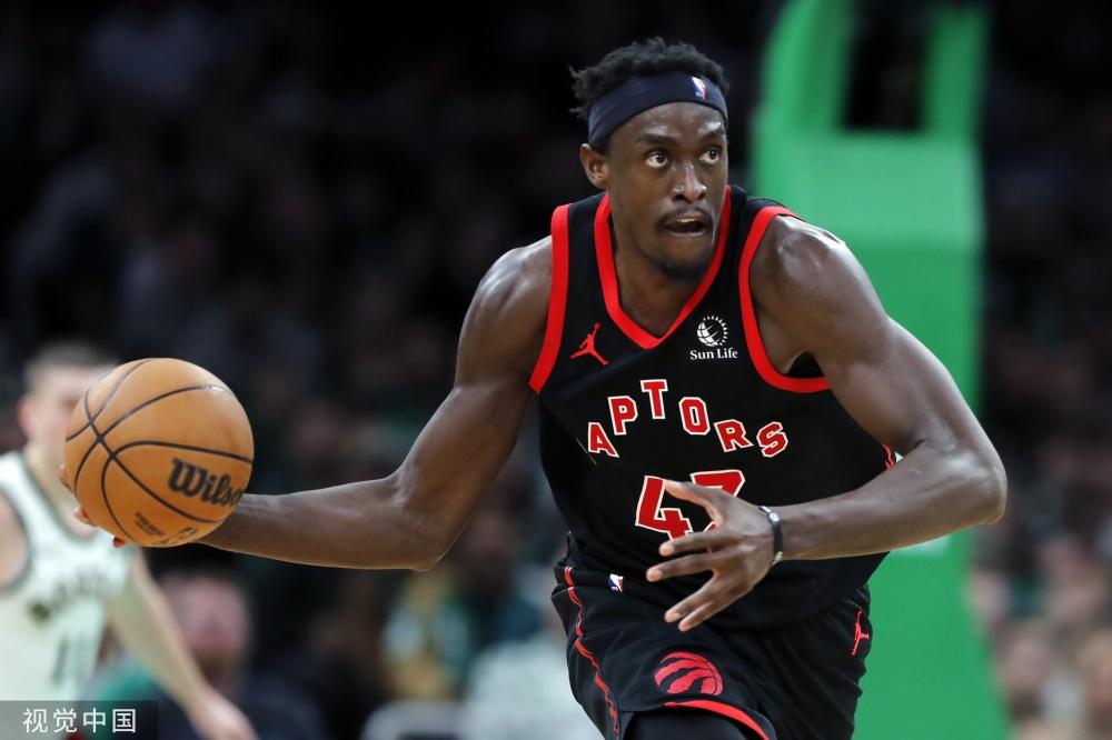 这两位球星 这两位球星