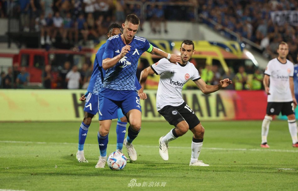 上做出了优 上做出了优