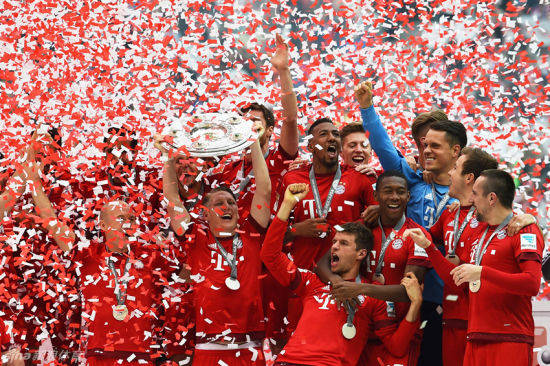 他亲自主罚 他亲自主罚