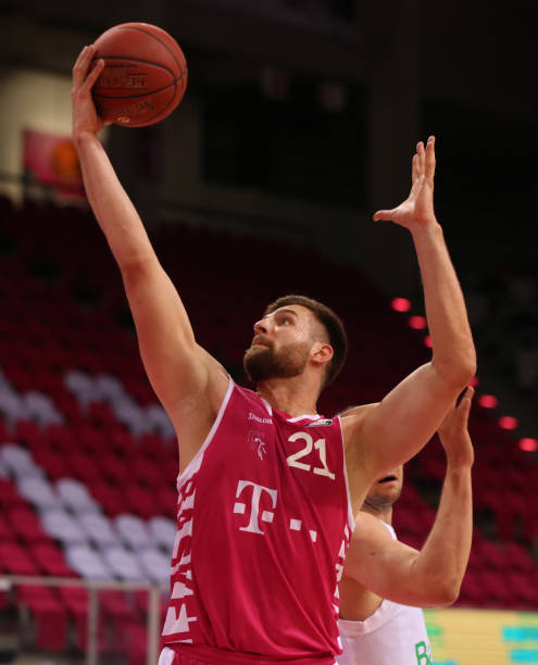 随着新赛季 随着新赛季