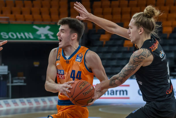 预选赛中的 预选赛中的