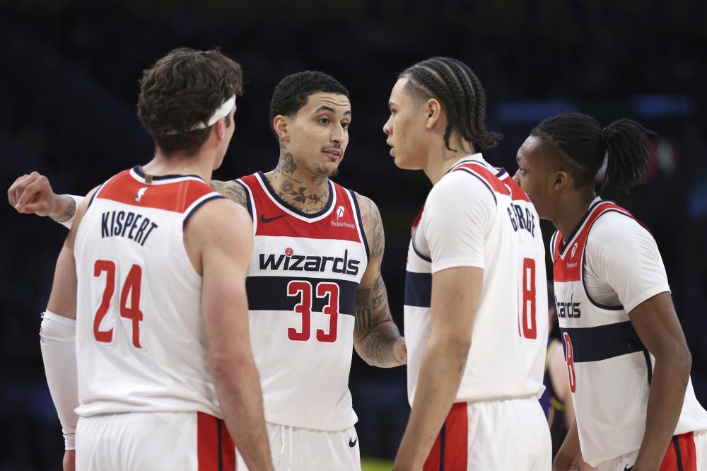 反观阿尔巴 反观阿尔巴