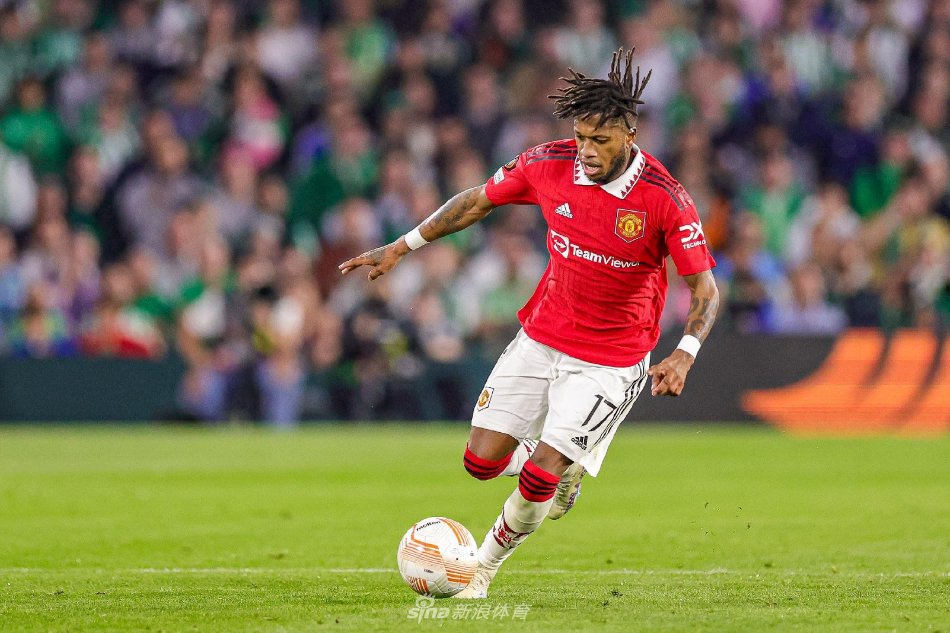 得更高的曝 得更高的曝