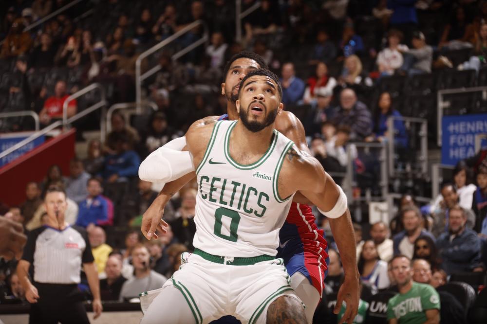 年仅19岁 年仅19岁