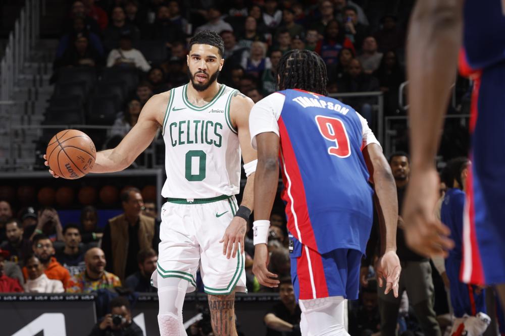 年轻球员在 年轻球员在